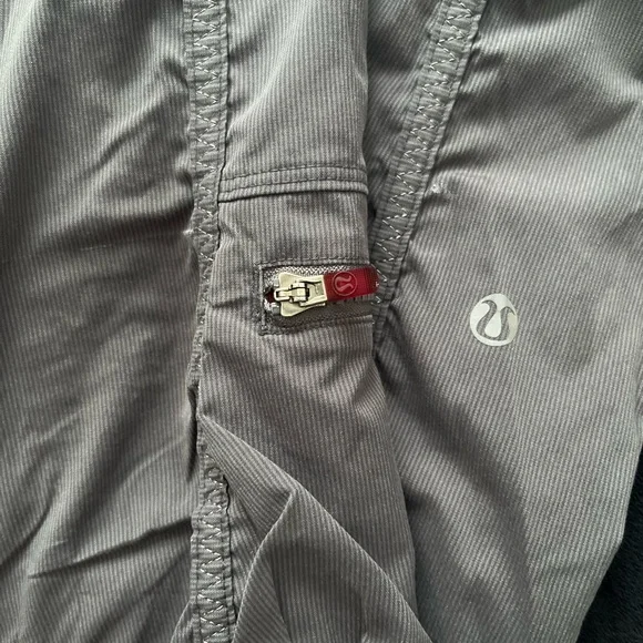 Lululemon athletic pants - Picture 5 of 6